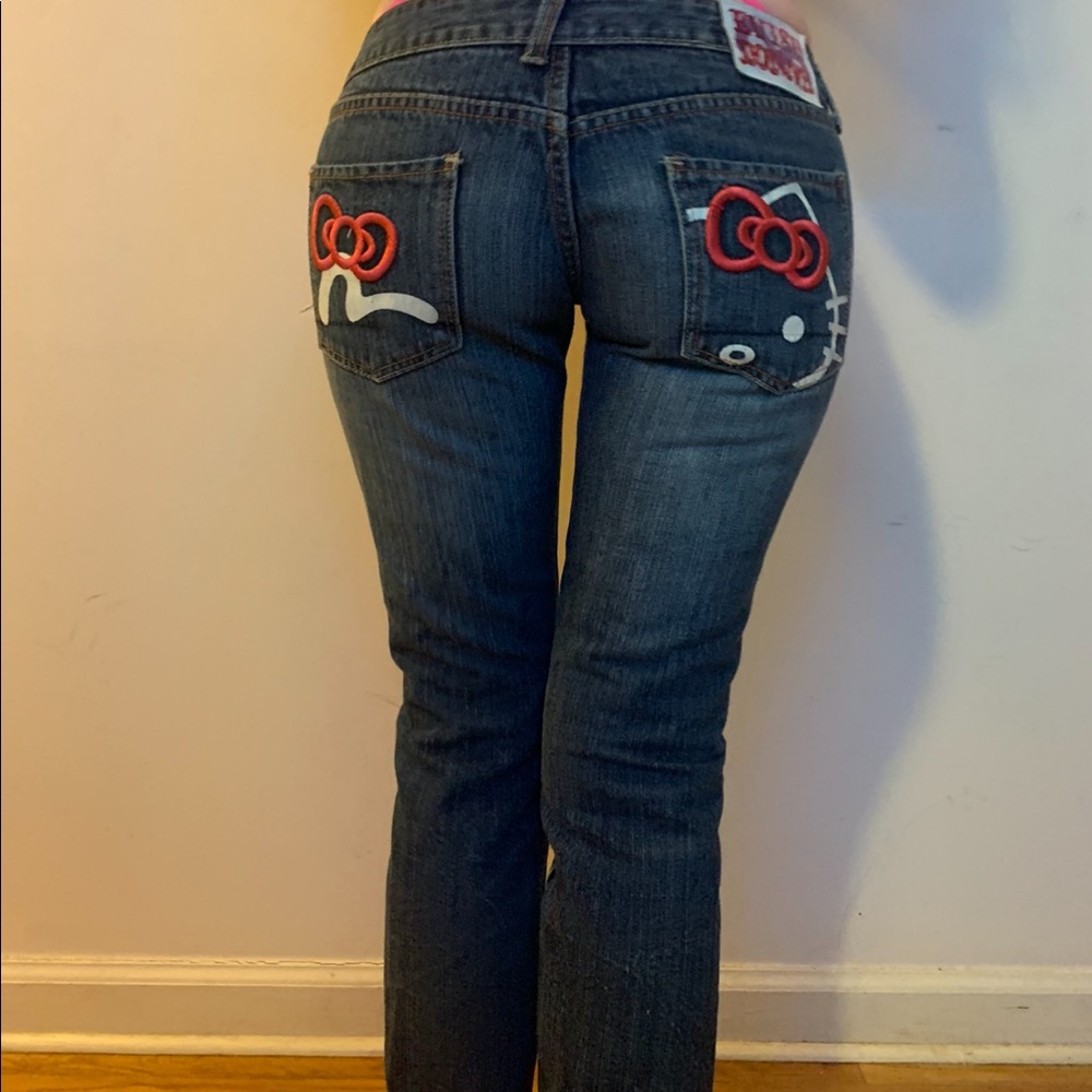 EVISU DONNA X HELLO KITTY JEANS